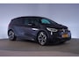 Volkswagen ID.3 Life 58 KWH[Panoramadak Apple Carplay Trekhaak]