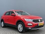 Volkswagen T-Roc 1.0 TSI 115pk T-Roc Style | Trekhaak | Parkeersensoren