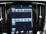 Volvo V60 T6 Recharge AWD R-Design Plug In Hybrid Dealer O.H. PHEV | Panodak | Lederen Sportstoelen Memory | Harman Kardon | Apple Carplay | Navigatie | Camera | L.M. 19" | DAB | Virtual |