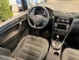 Volkswagen Caddy Maxi Rolstoelauto Automaat 5+1 Rolstoel geschikt