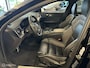 Volvo V60 2.0 T6 Plug-in hybrid AWD Plus Dark R-Design