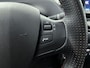 Peugeot 2008 SUV GT-line 130 pk | Navigatie | Achteruitrijcamera | Parkeersensoren Voor en Achter | LED Dagrijverlichting | Trekhaak | Lederen Sportstuur | Mistlampen Voor | Climate Control | Cruise Control | 17" Lichtmetalen Velgen | Apple Carplay/Android Auto |