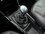 Peugeot 2008 SUV GT-line 130 pk | Navigatie | Achteruitrijcamera | Parkeersensoren Voor en Achter | LED Dagrijverlichting | Trekhaak | Lederen Sportstuur | Mistlampen Voor | Climate Control | Cruise Control | 17" Lichtmetalen Velgen | Apple Carplay/Android Auto |