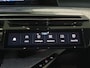 Peugeot E-3008 Allure 73 kWh | Stuurwiel verwarmd | Rondomzicht camera | Cruise control