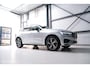 Volvo XC60 2.0 Recharge T8 AWD R-Design 390 pk | Trekhaak | Schuifdak | Dealer onderhouden | Camera | DAB | Stoel + stuurwiel verwarming | rijklaar incl garantie |