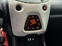 Citroën C1 Shine 72 pk Automaat | Navigatie via Apple Carplay/Android Auto | Achteruitrijcamera | LED Dagrijverlichting | Lederen Stuurwiel en Versnellingspook | Bluetooth | Buitenspiegels Elektrisch Verstel -en Verwarmbaar | 15" Lichtmetalen Velgen |