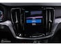 Volvo V60 2.0 B3 Momentum Advantage | Schuifdak | Pine Grey | Trekhaak | Stoel + stuurwiel verwarming | NAP NL auto |