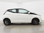 Toyota Aygo 1.0 VVT-i X-PLAY 5-DEURS + CAMERA | CRUISE CONTROL | LMV | AIRCO