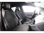 Toyota Corolla Touring Sports 1.8 Hybrid Executive | NL-Auto | Navigatie | Parkeersensoren V+A | Verwarmde voorstoelen |