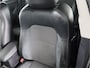 Toyota Auris Touring Sports 1.8 Hybrid Executive | Half lederen bekleding | Parkeersensoren V+A | Navigatie | Stoelverwarming |