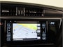 Toyota Auris Touring Sports 1.8 Hybrid Executive | Half lederen bekleding | Parkeersensoren V+A | Navigatie | Stoelverwarming |