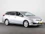 Toyota Auris Touring Sports 1.8 Hybrid Executive | Half lederen bekleding | Parkeersensoren V+A | Navigatie | Stoelverwarming |