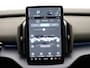 Volvo EX30 Single Motor Extended Range Ultra 69 kWh / Black Pack / Panorama dak / Elektrisch verstelbare stoelen / Harman en Kardon audio /