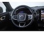 Volvo XC40 Single Motor Core 69 kWh | Warmtepomp | Stoel + Stuurverwarming | Glossy Black emblemen achterklep | Glossy Black dak | Park Assist & Camera achter | Google Services | 19" Velgen | Cruise Control & Limiter | Full LED incl. Grootlicht assistent |