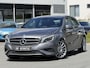 Mercedes-Benz A-klasse 180 Ambition 4U3 AMG LINE/LEER/PDC/CAMERA/18''