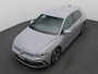 Volkswagen Golf 1.4 eHybrid GTE 245PK DSG Full led, adaptive cruise, achteruitrijcamera, stuur-stoelverwarming, verwarmbare achterbank, navigatie 18" lichtmetaal