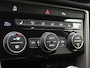 Volkswagen T-Roc 1.5 TSI Style Business 150PK DSG Adaptieve Cruise Controle, Achteruitrijcamera, Stoelverwarming, Clima, Navi, LED-Koplampen, 18" LM Velgen