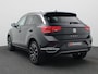 Volkswagen T-Roc 1.5 TSI Style Business 150PK DSG Adaptieve Cruise Controle, Achteruitrijcamera, Stoelverwarming, Clima, Navi, LED-Koplampen, 18" LM Velgen