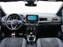 Volkswagen T-Roc 1.5 TSI R-Line | DSG | PDC | Stoelverwarming | Carplay | Camera