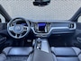 Volvo XC60 2.0 T8 Plug-in hybrid AWD R-Design | Panoramadak | 360 Camera | Stoel-/stuurverwarming | Keyless