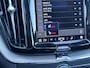 Volvo XC60 2.0 T8 Plug-in hybrid AWD R-Design | Panoramadak | 360 Camera | Stoel-/stuurverwarming | Keyless