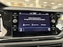 Volkswagen Polo 1.0 Tsi 95pk Life · Apple/Android Car Play · Navi · P-Sensoren · Airco · Getint Glas · 15'' Inch · Garantie t/m 23-02-2027 of 100.000km