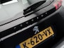 Peugeot 2008 1.2 PureTech Allure Pack (APPLE CARPLAY,LED VERLICHTING,CAMERA,CLIMATE,CRUISE,SPORTSTOELEN,LM-VELGEN,TOPCONDITIE)