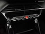 Peugeot 2008 1.2 PureTech Allure Pack (APPLE CARPLAY,LED VERLICHTING,CAMERA,CLIMATE,CRUISE,SPORTSTOELEN,LM-VELGEN,TOPCONDITIE)