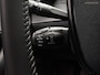 Peugeot 2008 1.2 PureTech Allure Pack (APPLE CARPLAY,LED VERLICHTING,CAMERA,CLIMATE,CRUISE,SPORTSTOELEN,LM-VELGEN,TOPCONDITIE)