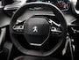Peugeot 2008 1.2 PureTech Allure Pack (APPLE CARPLAY,LED VERLICHTING,CAMERA,CLIMATE,CRUISE,SPORTSTOELEN,LM-VELGEN,TOPCONDITIE)