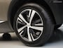 Peugeot 5008 1.2 PureTech Allure 7-zits 130pk (APPLE CARPLAY,LED VERLICHTING,KEYLESS,DODEHOEK,DIGITAL DISPLAY,CAMERA,TOPCONDITIE)