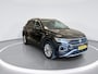 Volkswagen T-Roc 1.5 TSI 150pk DSG Life Edition · Camera · Side Assist · Parkeerassistent · Keyless · ACC · Apple/Android Car Play · 17"Velgen · 06-08-2028 of 100.000km