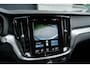 Volvo V60 2.0 T6 Recharge AWD R-Design H&K Pilot Assist HuD