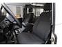 Land Rover Defender 2.2 D SW 90" SE