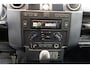 Land Rover Defender 2.2 D SW 90" SE