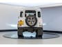 Land Rover Defender 2.2 D SW 90" SE