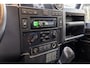 Land Rover Defender 2.2 D SW 90" SE