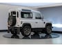 Land Rover Defender 2.2 D SW 90" SE