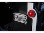 Land Rover Defender 4.6 V8 RAF 9p SPECIAL One off | 70th Recaro leder Automaat PUMA Alpine