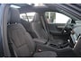 Volvo EX40 Single Motor Extended Range Ultra Black Ed. 82 kWh | Adaptive Cruise & Pilot Assist | Panoramisch Schuif/-kanteldak | Harman/Kardon Premium Audio | 360-Camera | Stoel + Stuurwiel verwarming | Elektrische Achterklep | Google Services |  Keyless Entry & Start | 20" Lichtmetalen velgen |
