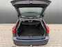 Volvo V60 2.0 B3 Edition | Trekhaak | Adaptive Cruise | BLIS | Stoelverwarming | Camera | 18 Inch |