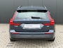 Volvo V60 2.0 B3 Edition | Trekhaak | Adaptive Cruise | BLIS | Stoelverwarming | Camera | 18 Inch |