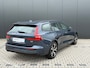 Volvo V60 2.0 B3 Edition | Trekhaak | Adaptive Cruise | BLIS | Stoelverwarming | Camera | 18 Inch |