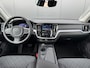 Volvo V60 2.0 B3 Edition | Trekhaak | Adaptive Cruise | BLIS | Stoelverwarming | Camera | 18 Inch |