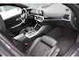 BMW 3-Serie Touring 318d 320d Sport Line Pano Trekhaak 1e eig. Dealer oh.