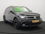Volkswagen Tiguan Allspace 1.5 TSI R-Line DSG 150 pk | Trekhaak af Fabriek | Adaptive Cruise | Carplay | Camera | Spraakbediening |