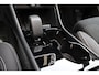 Volvo EC40 Extended Range Ultra 82 kWh - Panoramadak - IntelliSafe Assist & Surround - 360º Camera - Harman/Kardon audio - Verwarmde voorstoelen, stuur & achterbank - Parkeersensoren voor & achter - Elektr. bedienb. voorstoelen met geheugen links - Draadloze tel. lader - Warmtepomp - Extra getint glas - 19' LMV