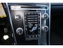 Volvo XC60 D4 FWD PolarPlus - IntelliSafe Assist & Surround - Verwarmde voorstoelen, stuur & achterbank - Parkeersensoren achter - Volvo On Call - Extra getint glas - 20' LMV