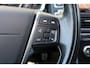 Volvo XC60 D4 FWD PolarPlus - IntelliSafe Assist & Surround - Verwarmde voorstoelen, stuur & achterbank - Parkeersensoren achter - Volvo On Call - Extra getint glas - 20' LMV