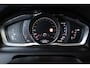 Volvo XC60 D4 FWD PolarPlus - IntelliSafe Assist & Surround - Verwarmde voorstoelen, stuur & achterbank - Parkeersensoren achter - Volvo On Call - Extra getint glas - 20' LMV
